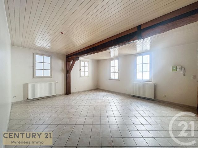 Appartement T3 à louer - 4 pièces - 89 m2 - St Gaudens - 31 - MIDI-PYRENEES